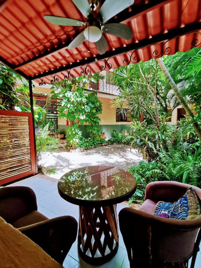 Casa Quetzal Hotel バリャドリッド エクステリア 写真