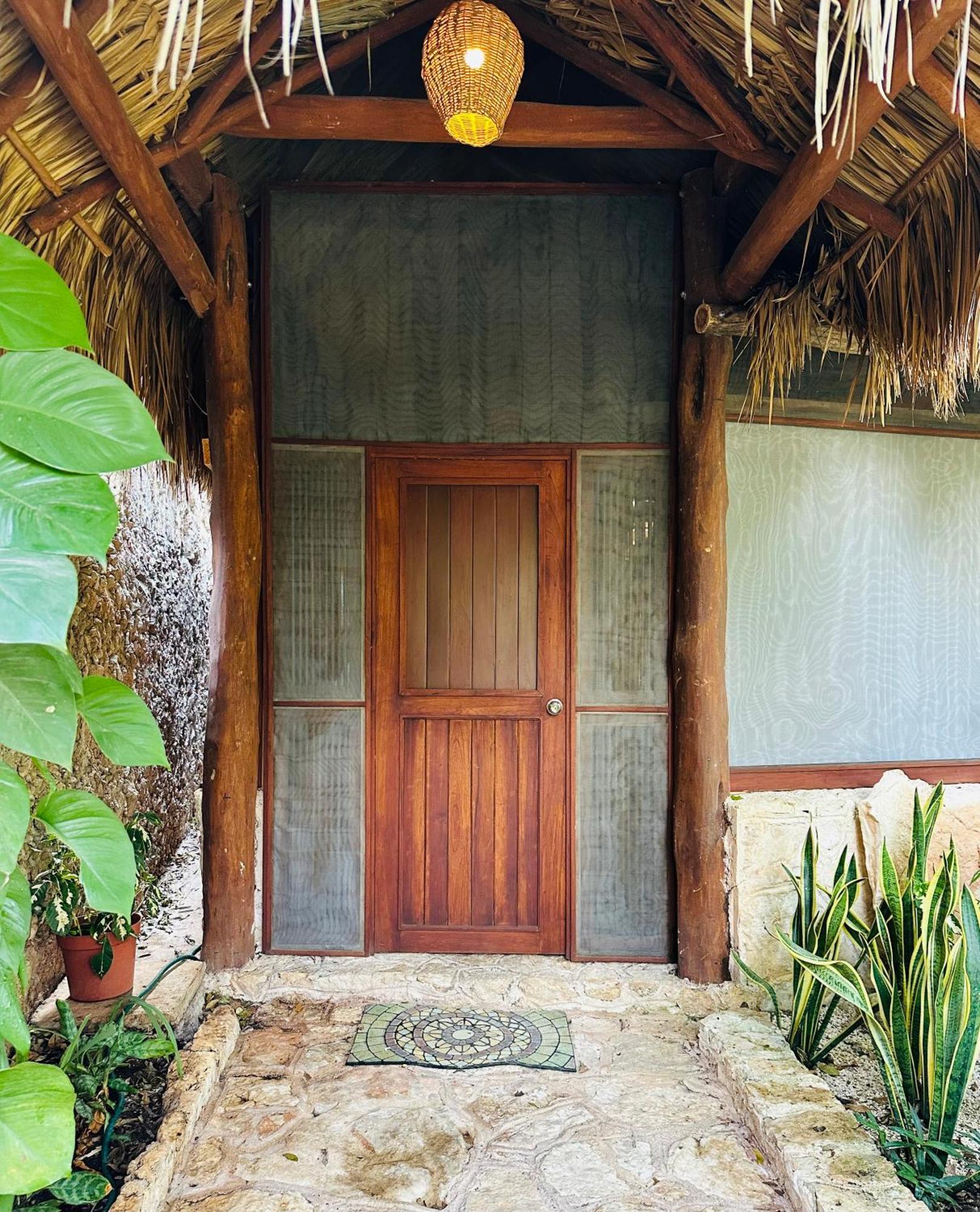 Casa Quetzal Hotel バリャドリッド エクステリア 写真