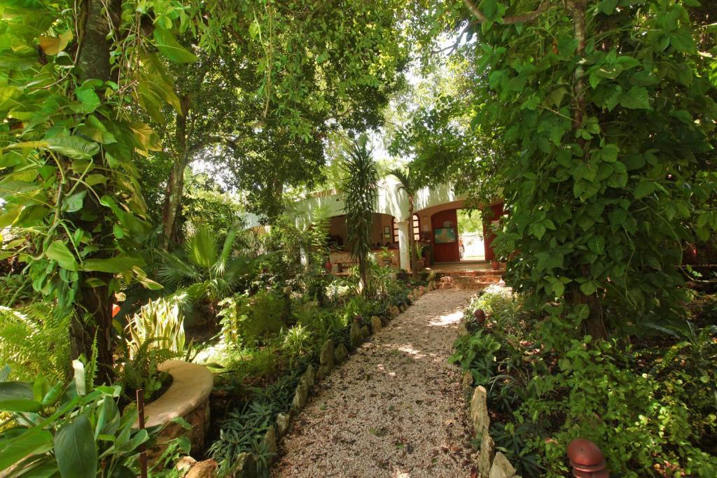 Casa Quetzal Hotel バリャドリッド エクステリア 写真